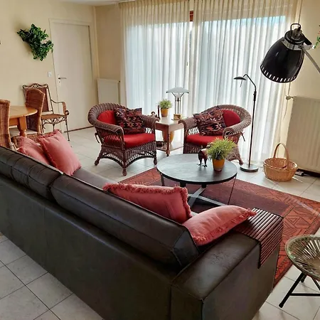 Fantastic By The Sea 度假居