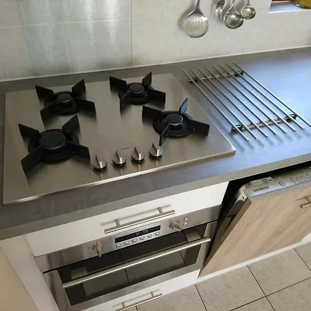 Fantastic By The Sea 度假居 *