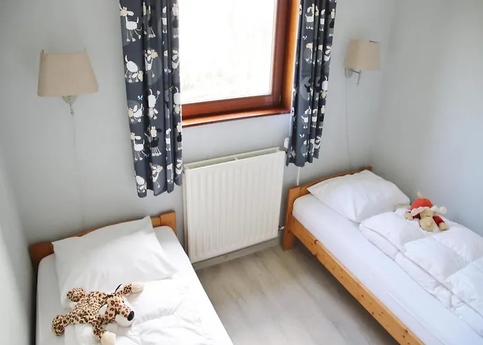 Fantastic By The Sea *